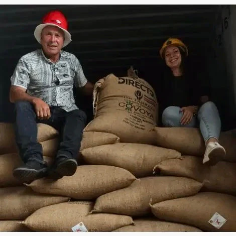 Casa de piedra. Café De Costa Rica - Image 2